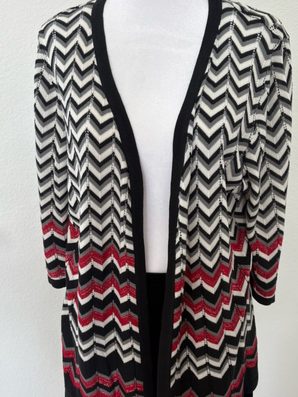 Cato Black White and Red Chevron Open-Front Blazer Cardigan